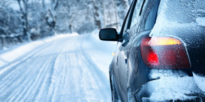 Bezpieczna jazda samochodem zimą